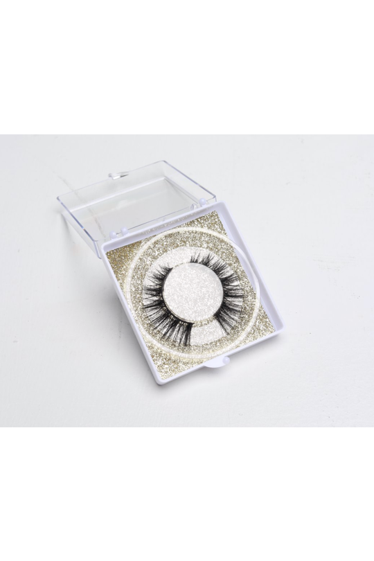 Ameera Lashes